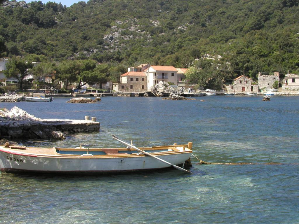 Okuklje, Mljet