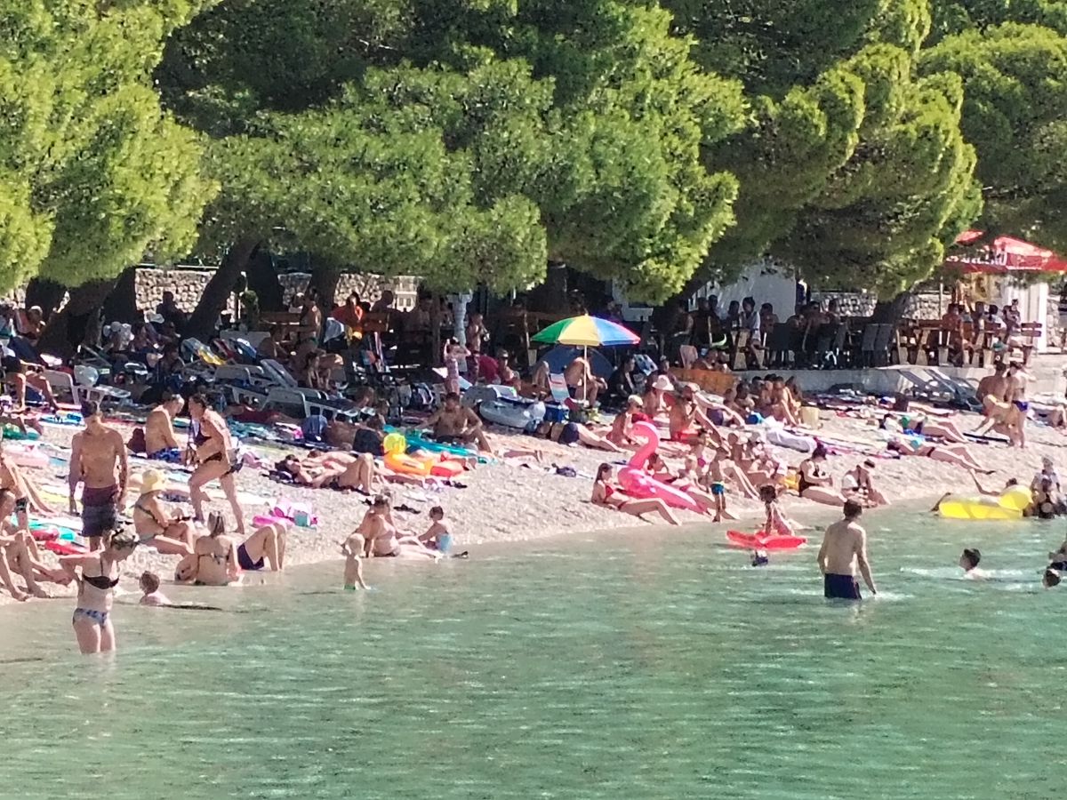 Zaostrog - Plaža, Gradac