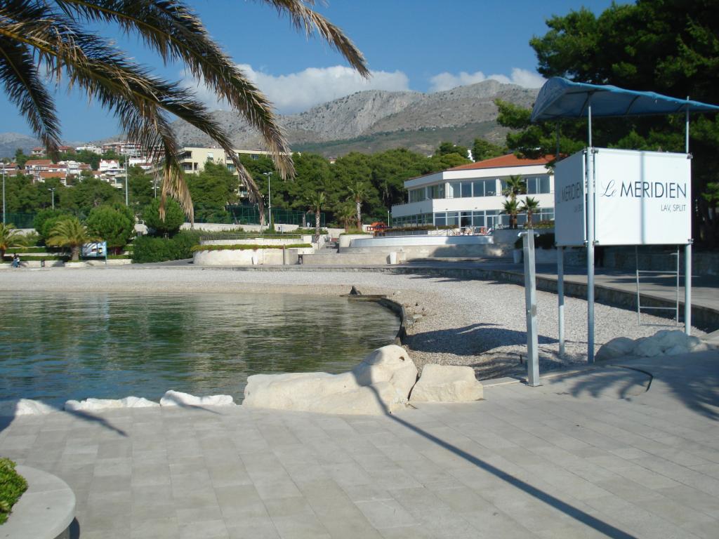 Hotel Lav, Podstrana