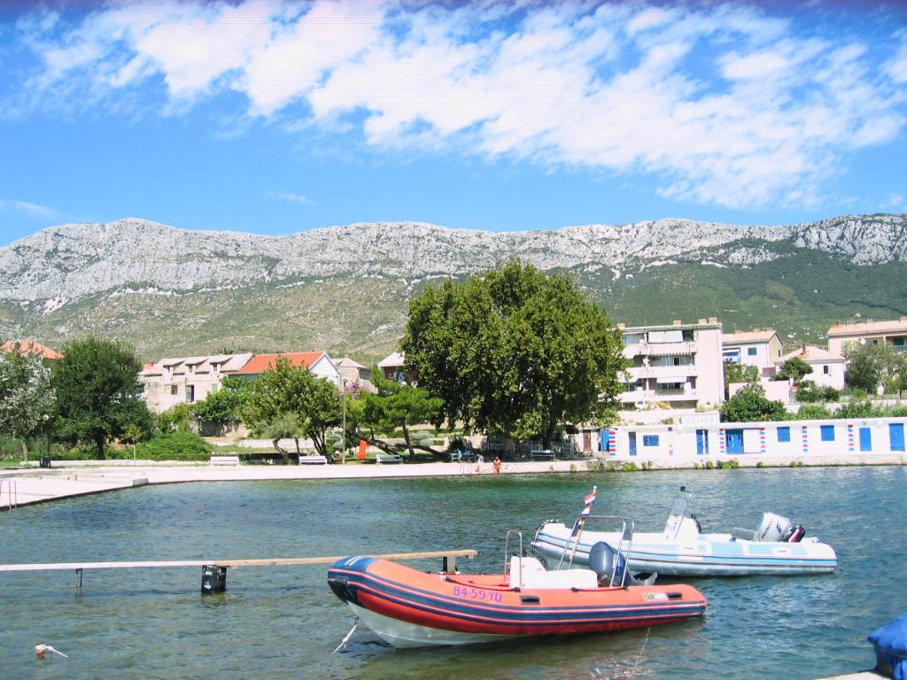 Gojača, Kaštela
