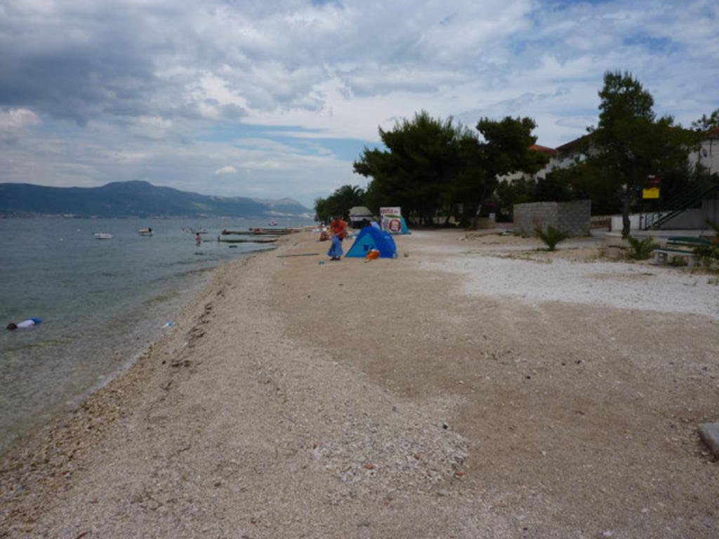 Tri sestrice, Trogir