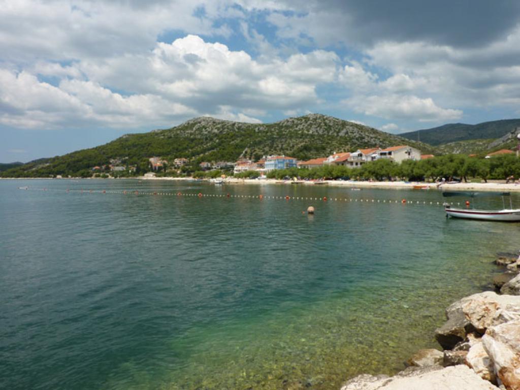 Seget Vranjica, Seget