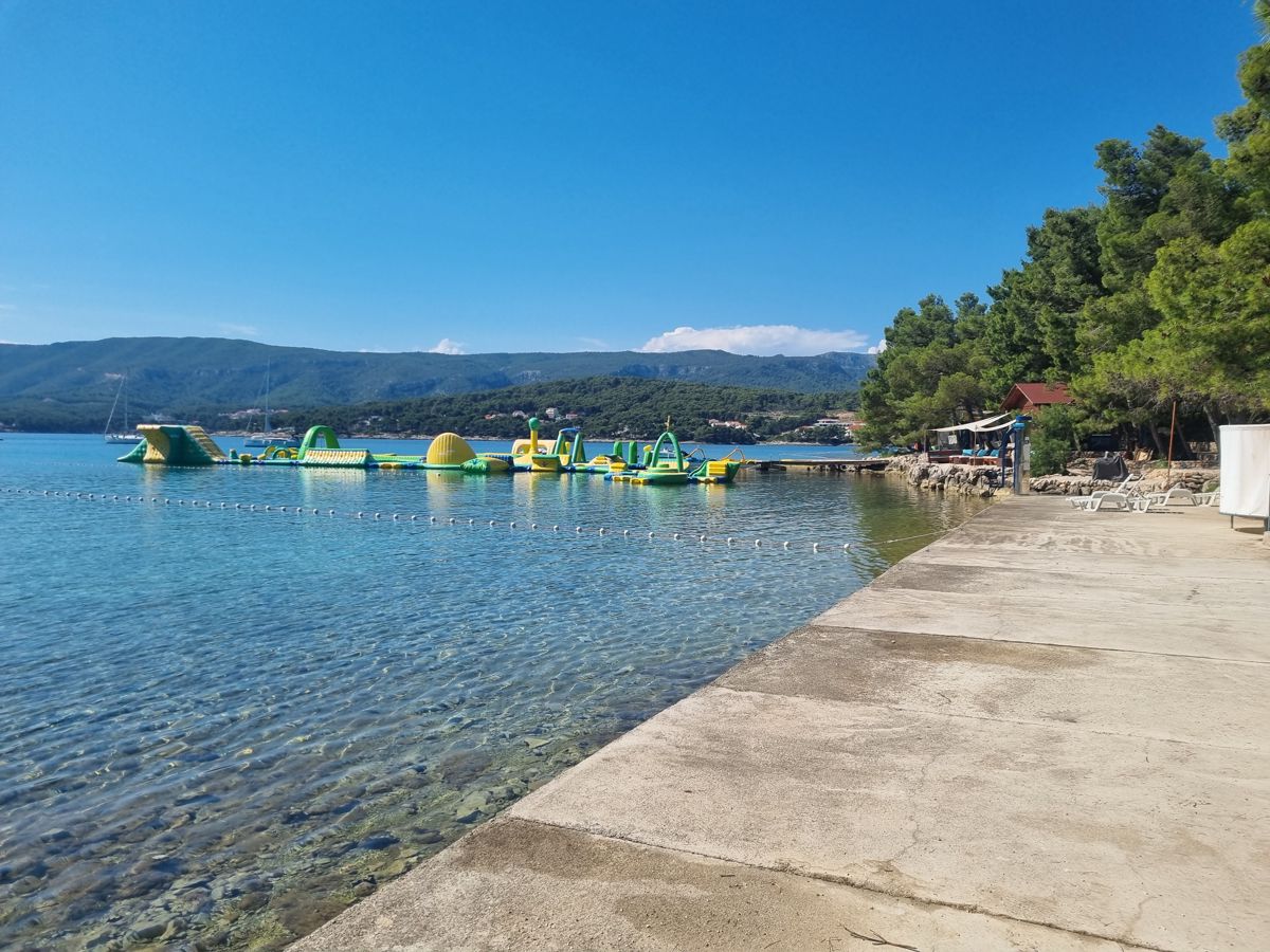 Kupalište Soline, Jelsa