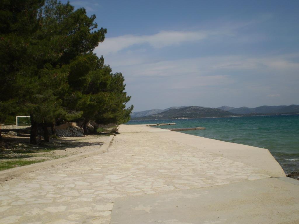 Tisno, Jazine, Pirovac