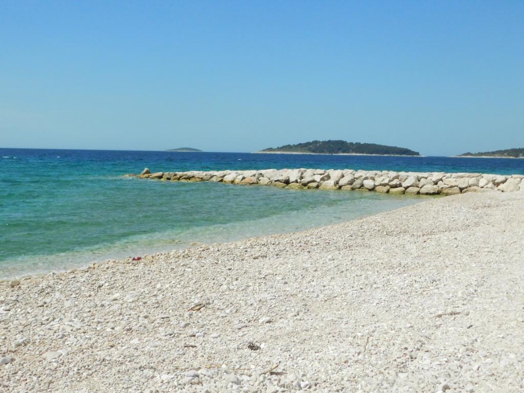 Šepurina plaža, Rogoznica