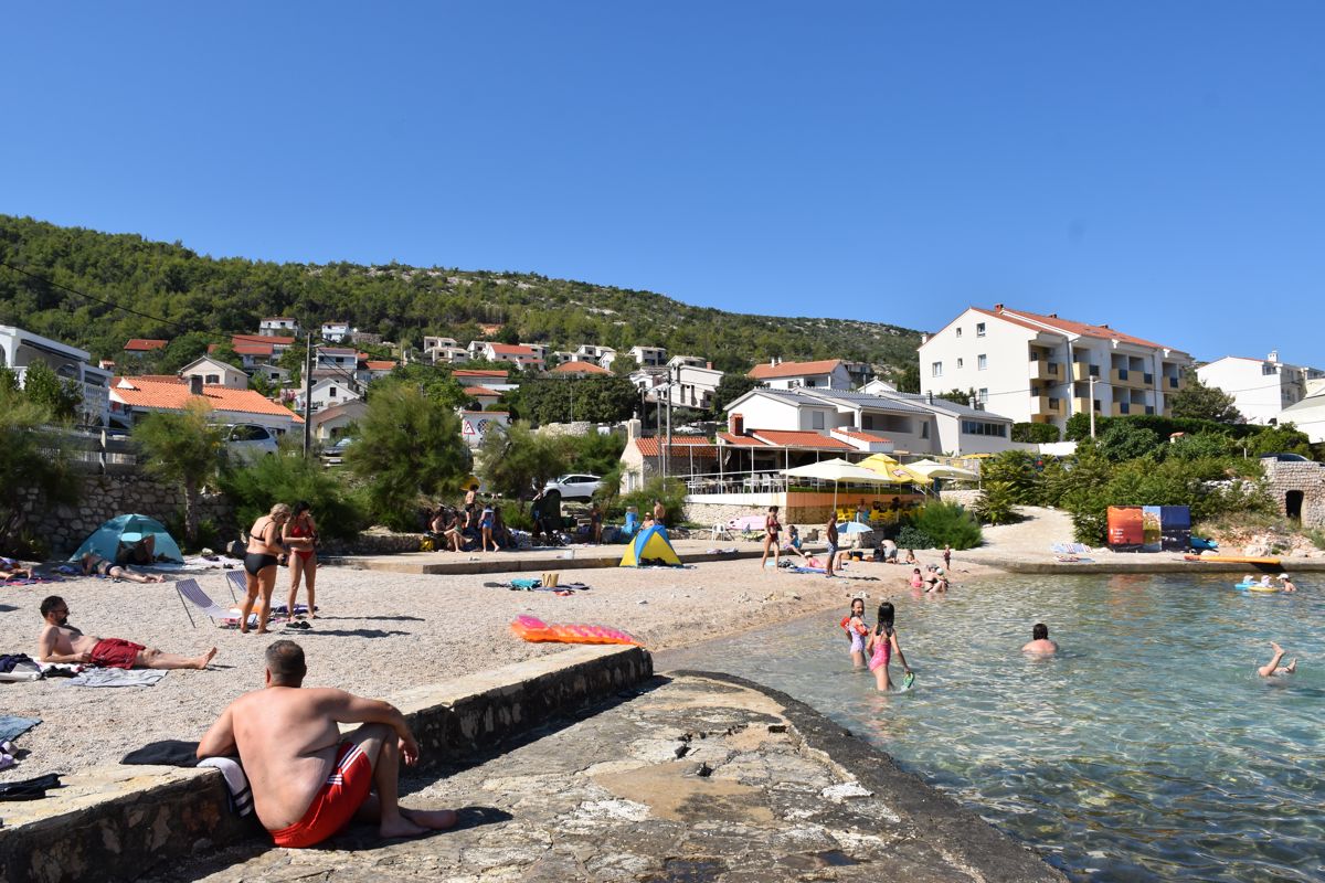 Mjesna obala, Posedarje
