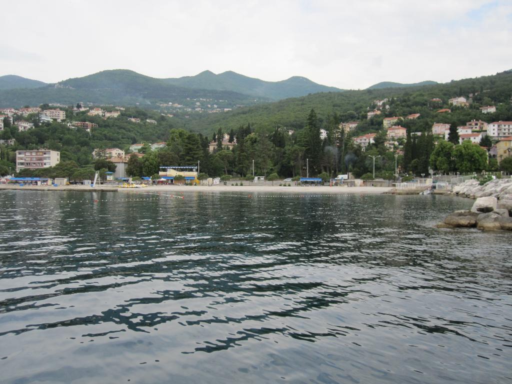 Kupalište Ičići - kraj, Opatija
