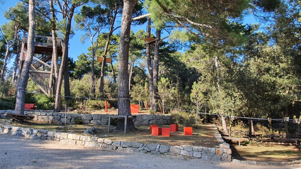 Uvala Valda Gara, Otok Krk