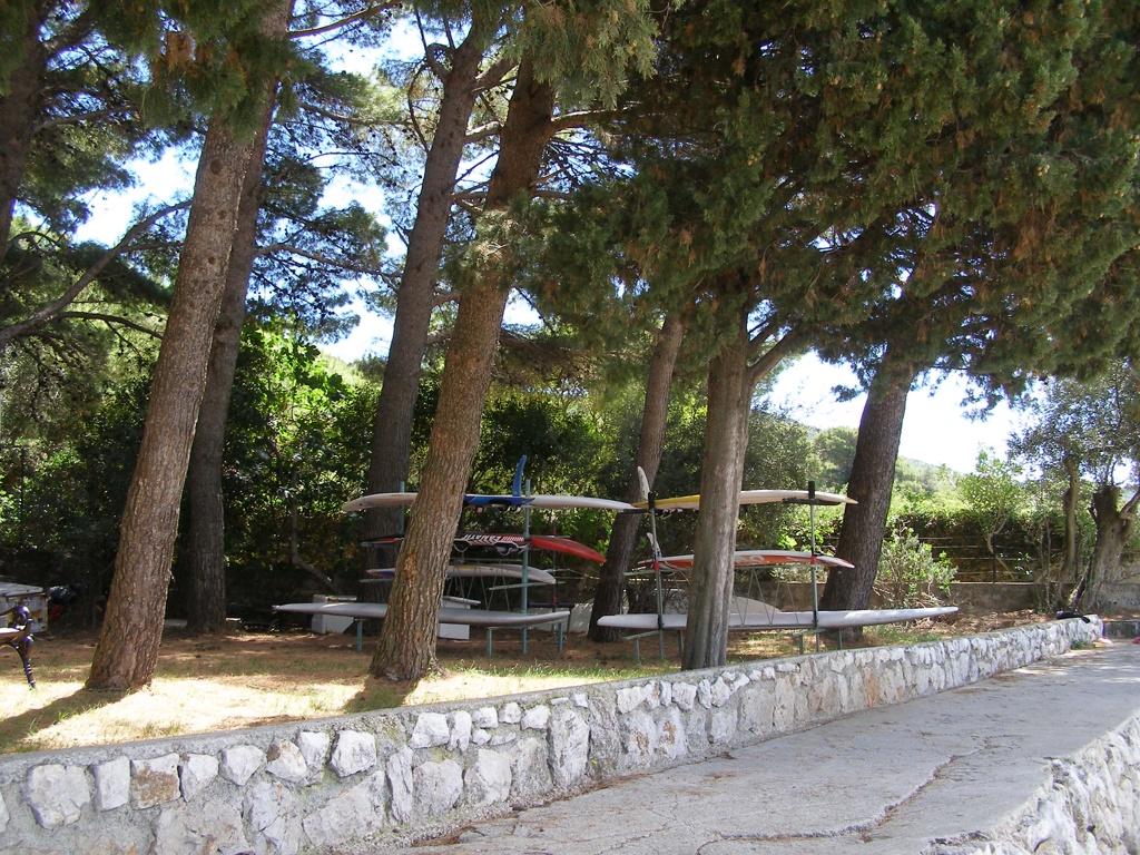 Kupalište Grabar, Otok Cres