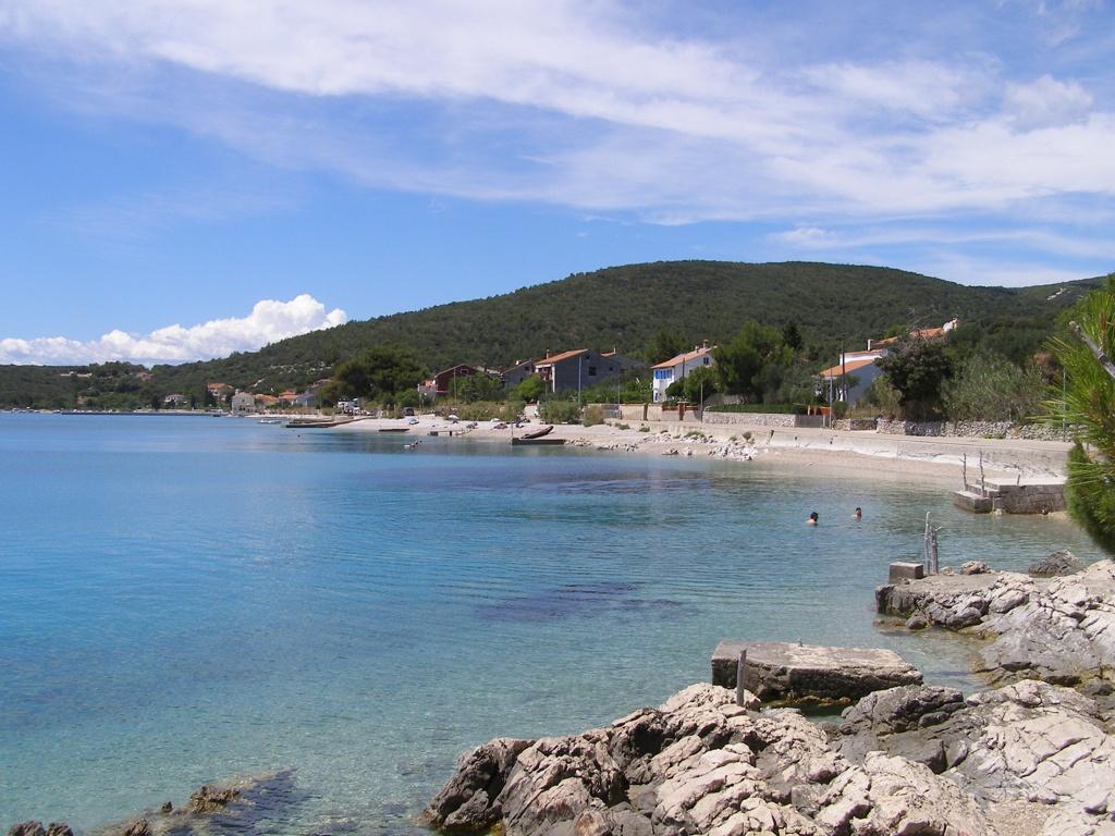 Martinšćica - Centar, Otok Cres
