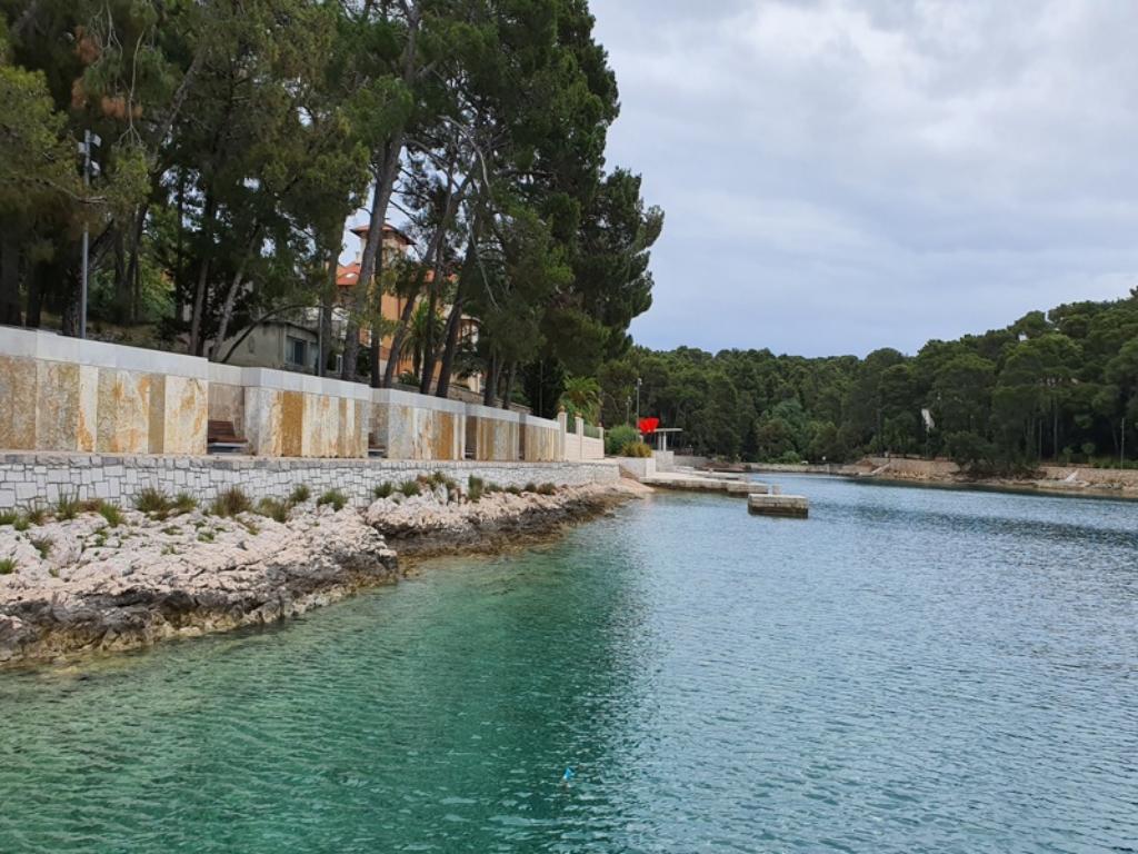 Uvala Čikat - Hotel Alhambra, Otok Lošinj