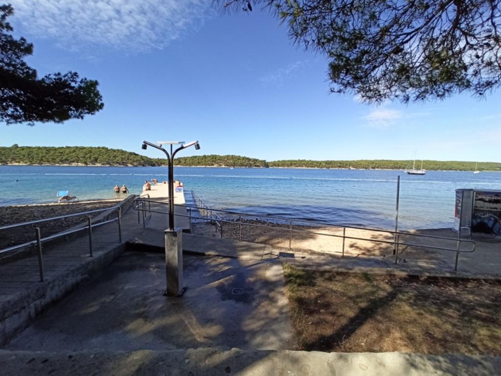Škver - plaža, Rab
