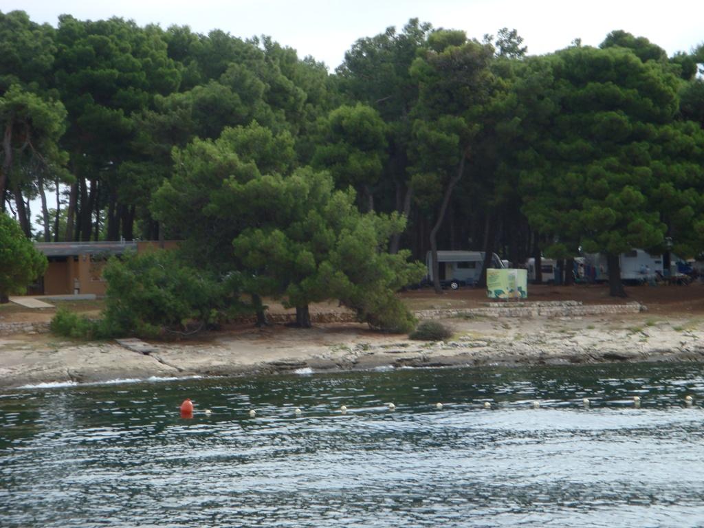 AC Bašanija - Plaža Feral, Umag