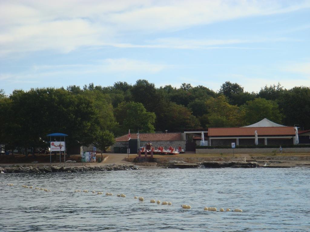 AC Mareda - Ispod restorana, Novigrad