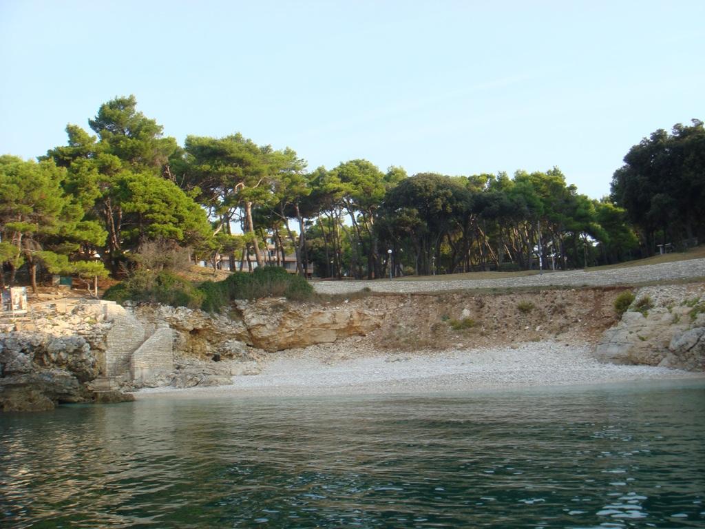 Hotel Park - Ispod hotela, Pula