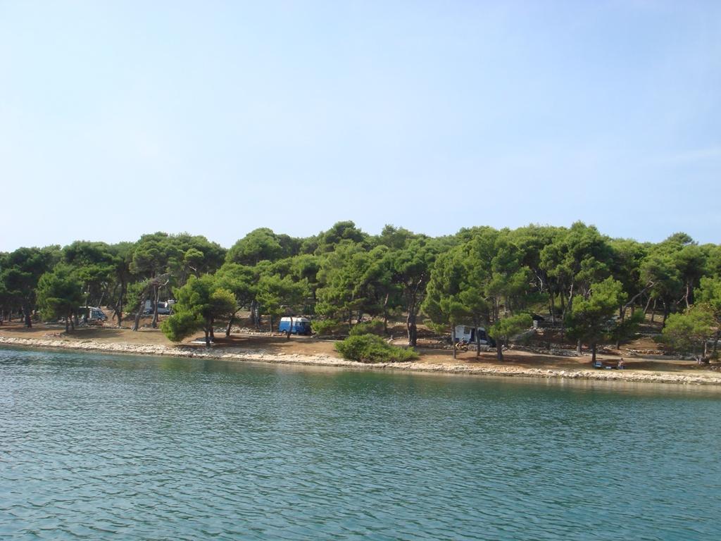 Pomer - Plaža prema ACY Marini, Medulin