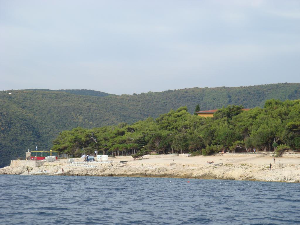 Hotel Lanterna - Ispod hotela (istok), Labin
