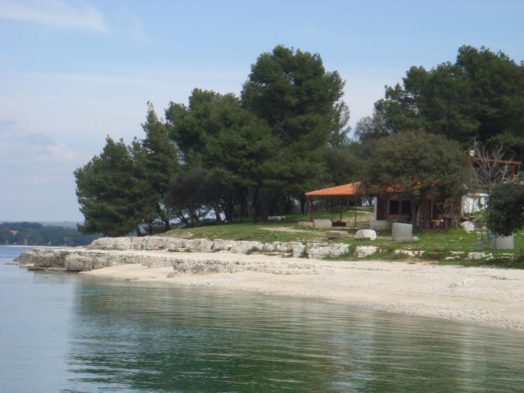 Puntižela - Monte Cristo Beach, Pula